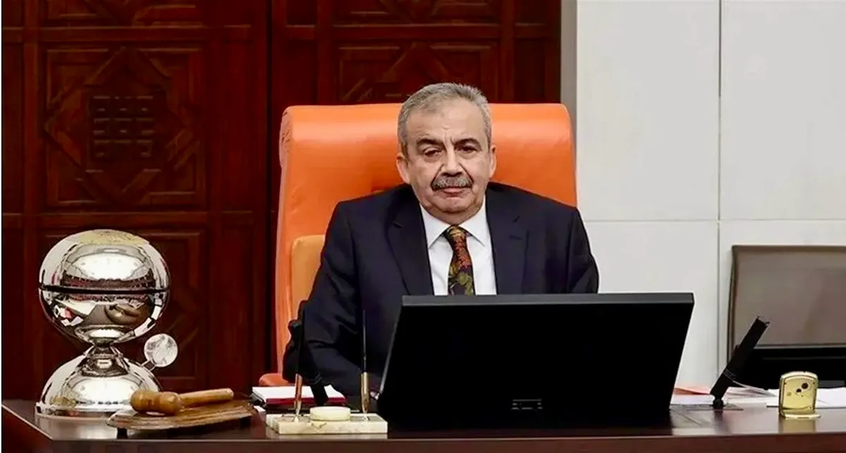 Hayatını kaybeden Sırrı Süreyya Önder için Bahçeli’den taziye mesajı
