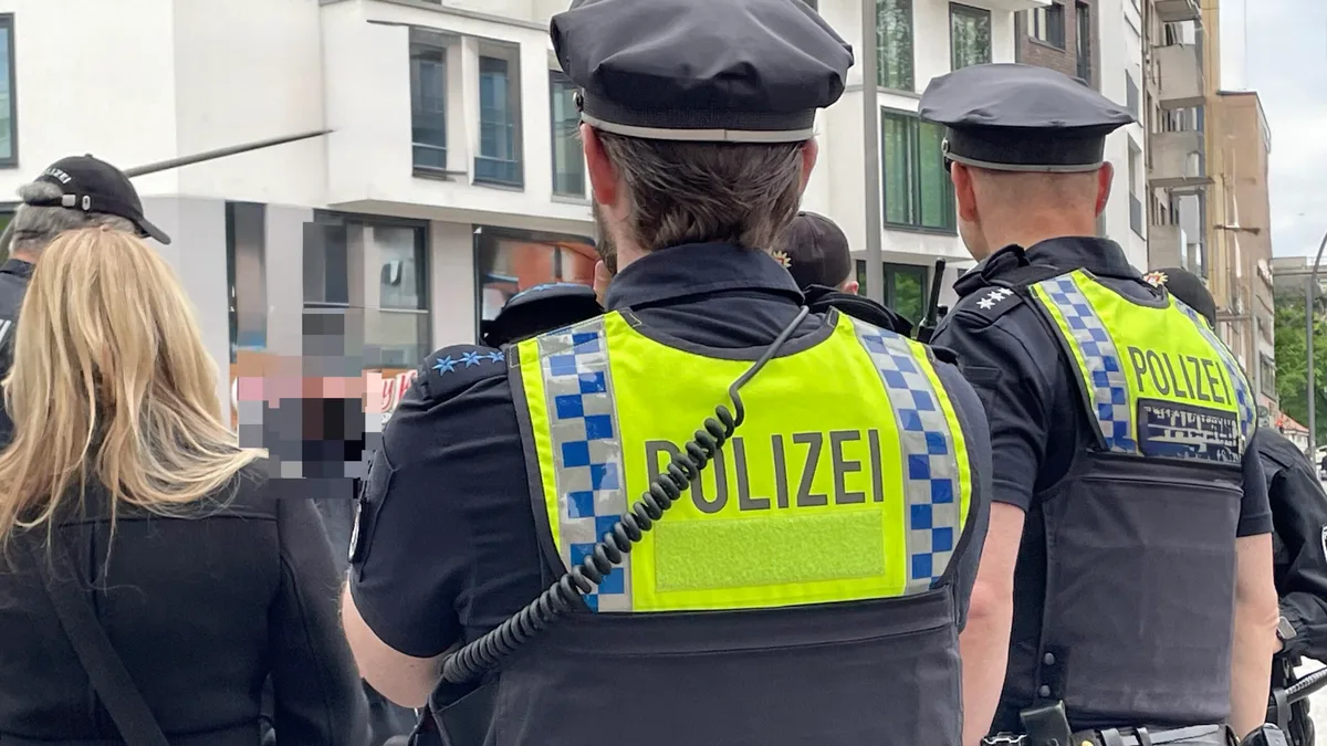Federal Polis Şefi Irkçı Profilleme İddiaları İçin Harekete Geçti