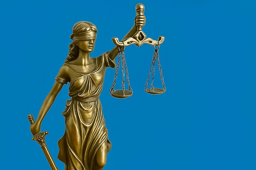 Hamburglu Avukattan Başbakan Merz Hakkında Suç Duyurusu