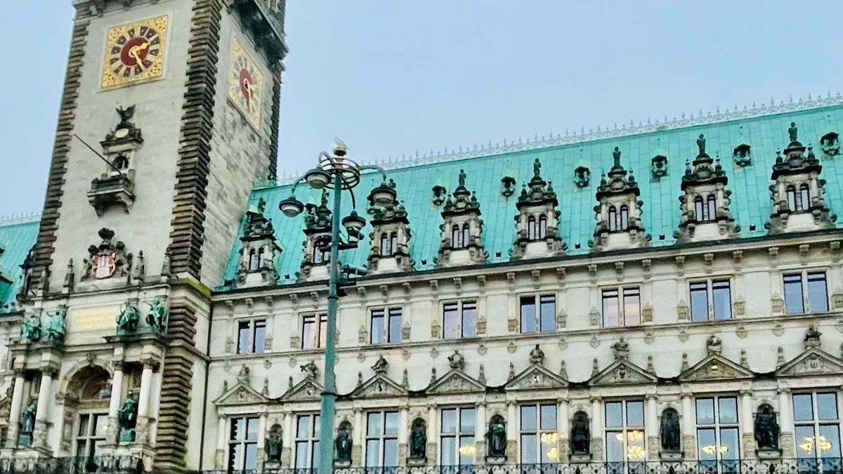 Hamburg’da 944 Yeni Öğretmen Göreve Başladı