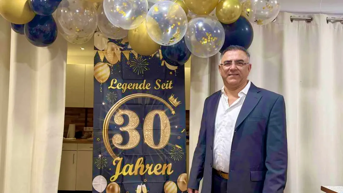 Şeref Arslan, DEVK’teki 30. Yılını Coşkuyla Kutladı