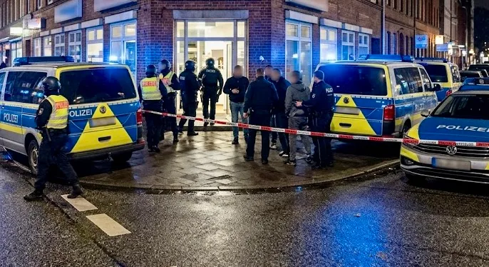 Hamburg’da Dev Kumar ve Uyuşturucu Baskını!