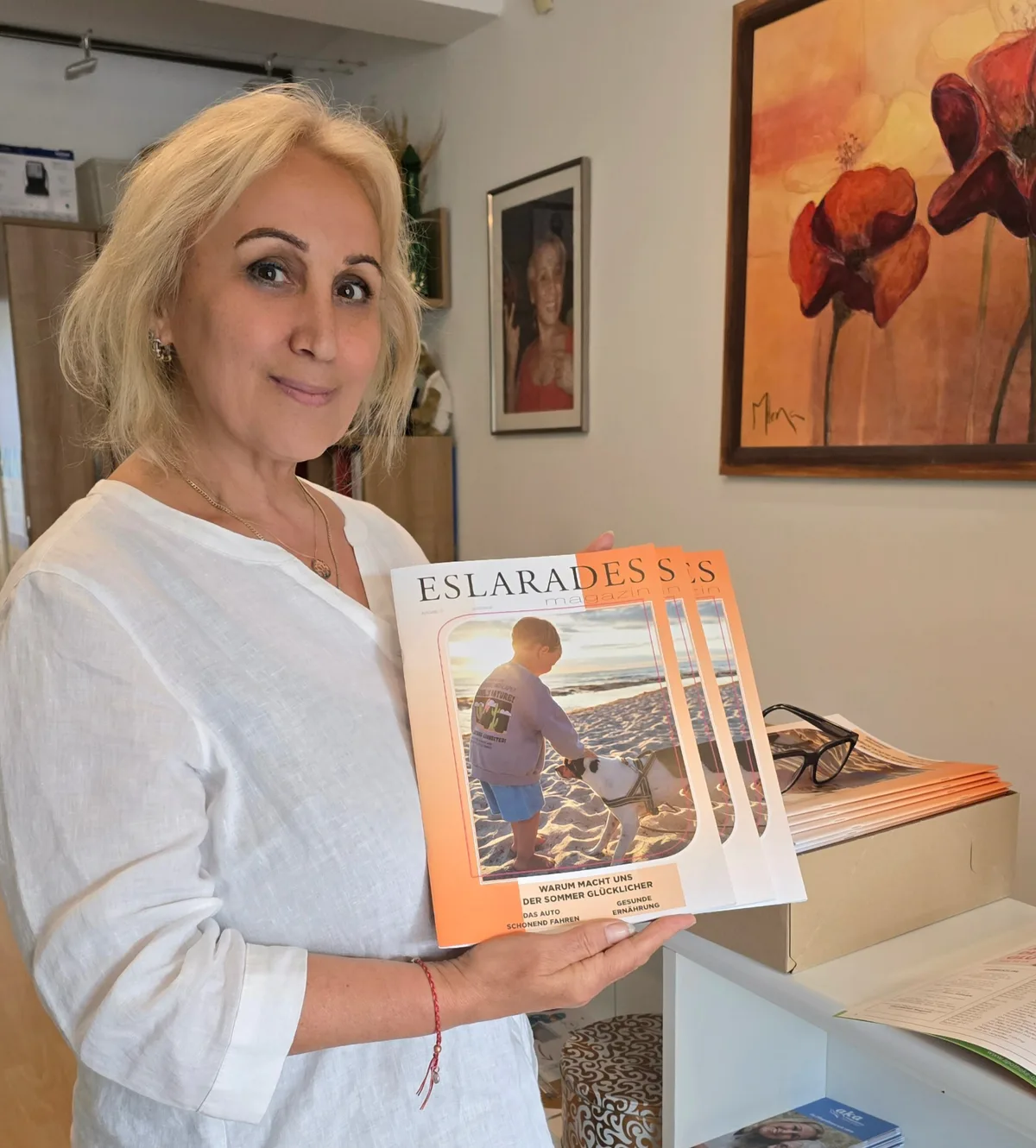 Esma Arslan bringt ihre Berufserfahrung in Eslarades Magazin ein