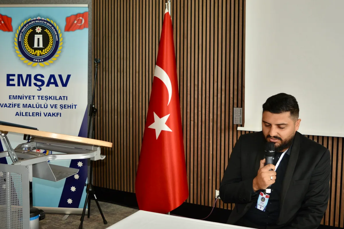 Unterstützung für Angehörige Gefallener beim EMŞAV-Treffen in Hamburg