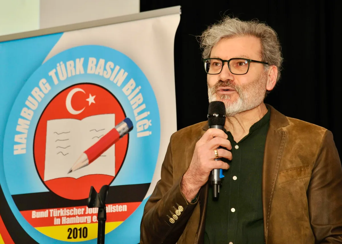 HTBB_8-1024x732 Hamburg’da Güçlü Yarınlar İçin Türk Medyası ve Toplumu Buluştu