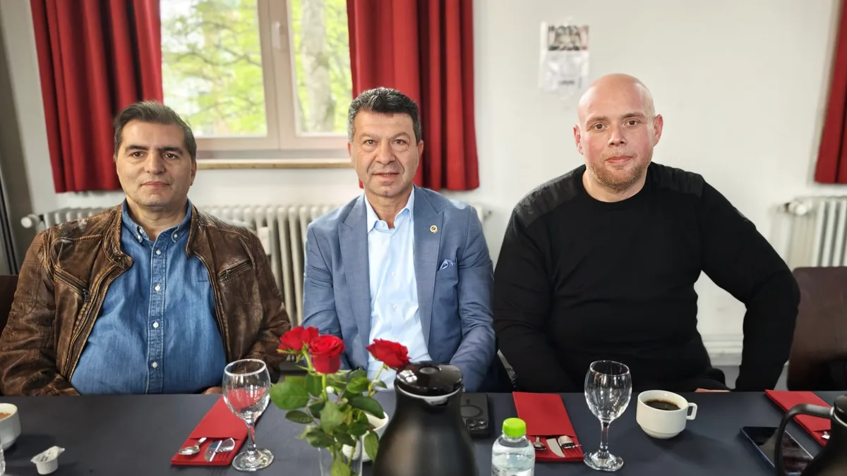 PHOTO-2026-04-20-16-24-27-1024x576 Hamburg’da Medya ve İş Dünyasından Önemli Buluşma