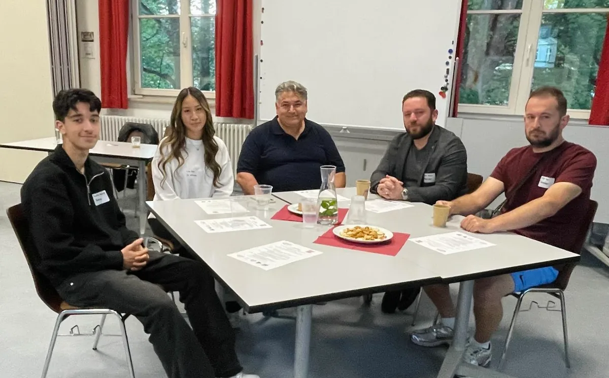 0-2-1050x652 Hamburg’da Spor Yoluyla Uyum Buluşması